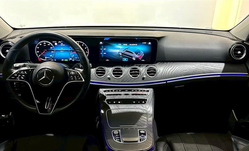 E 200