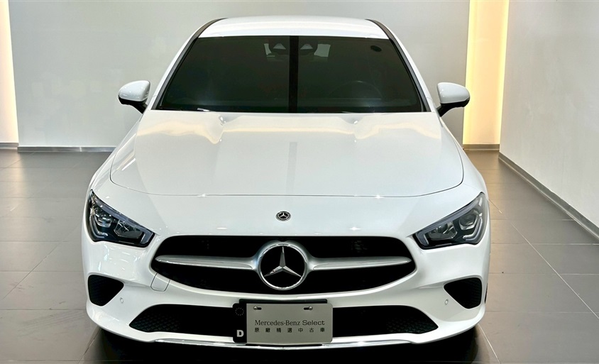 CLA 200 Shooting Brake