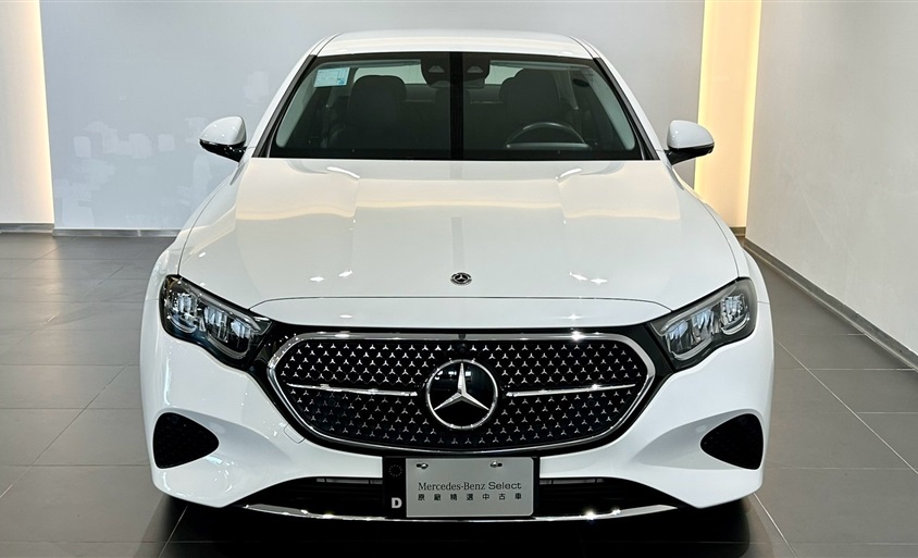 E 200