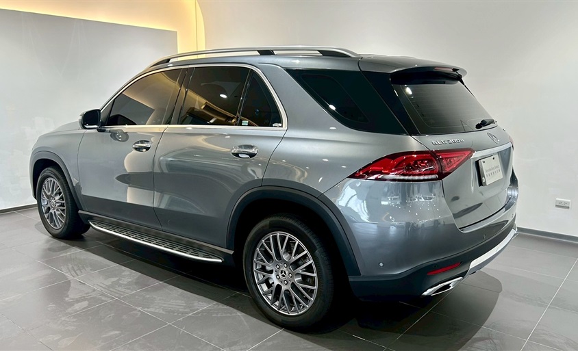 GLE 300 d 4M