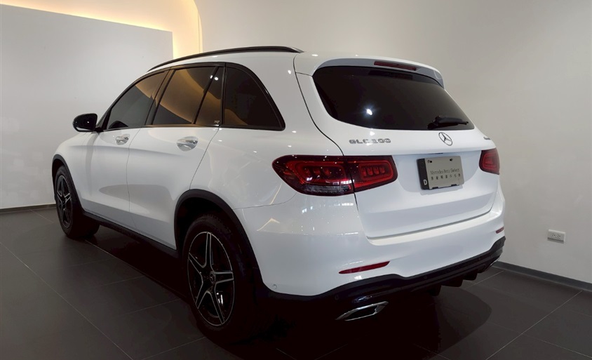 GLC 300 4M