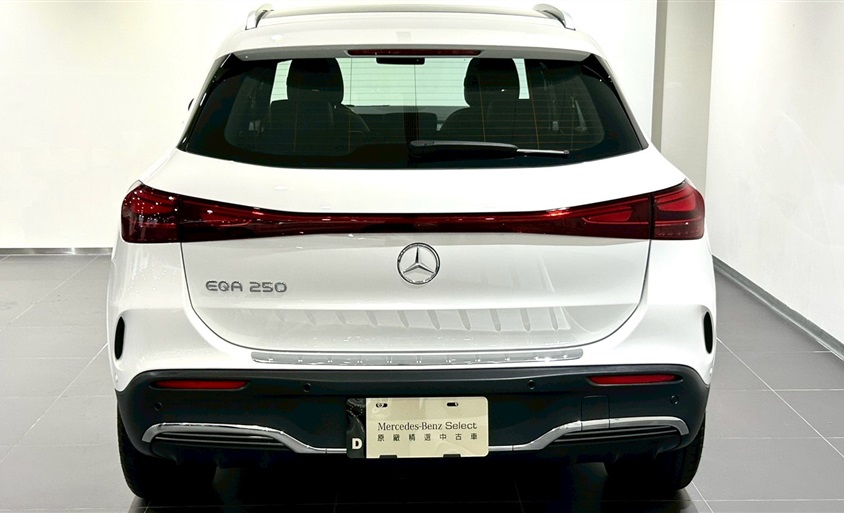  EQA 250